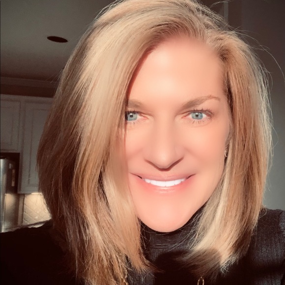 Meet your Posher, Kathryn - Picture 1 of 1